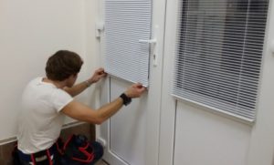 Установка рулонных жалюзи в Смоленске